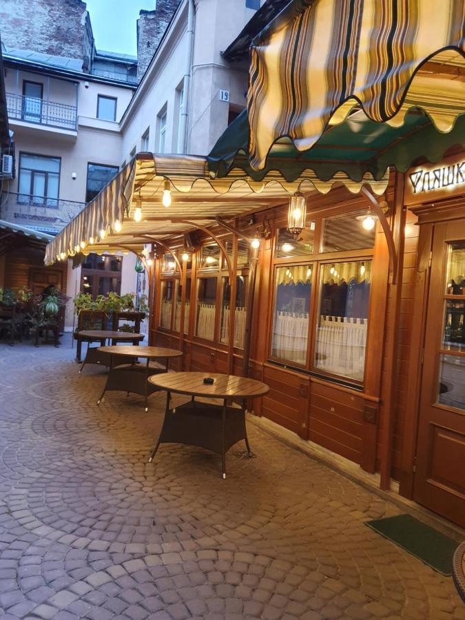 Апартаменти У Шевальє. Lviv Dış mekan fotoğraf