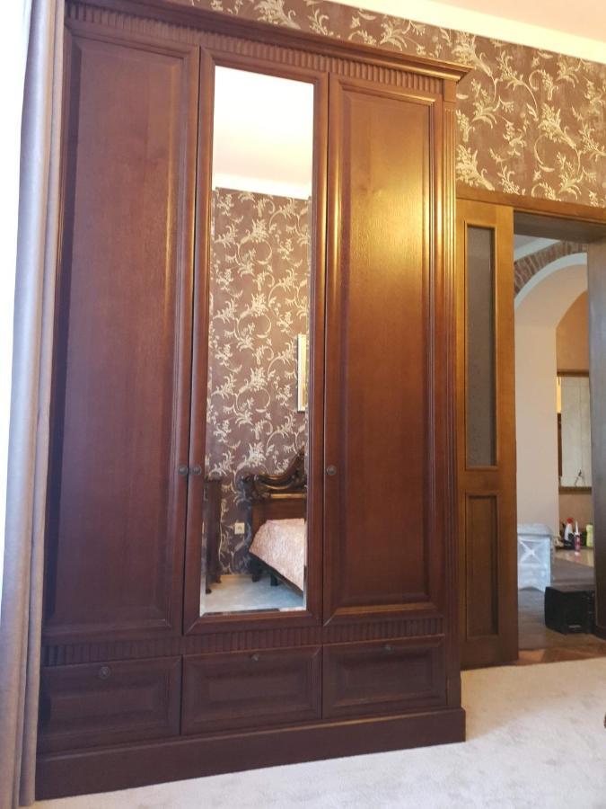 Апартаменти У Шевальє. Lviv Dış mekan fotoğraf